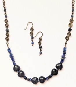 bijoux-alex-yell-merlina-parure-collier-boucles-oreilles-pierres-naturelles-lapis-lazuli.jpg